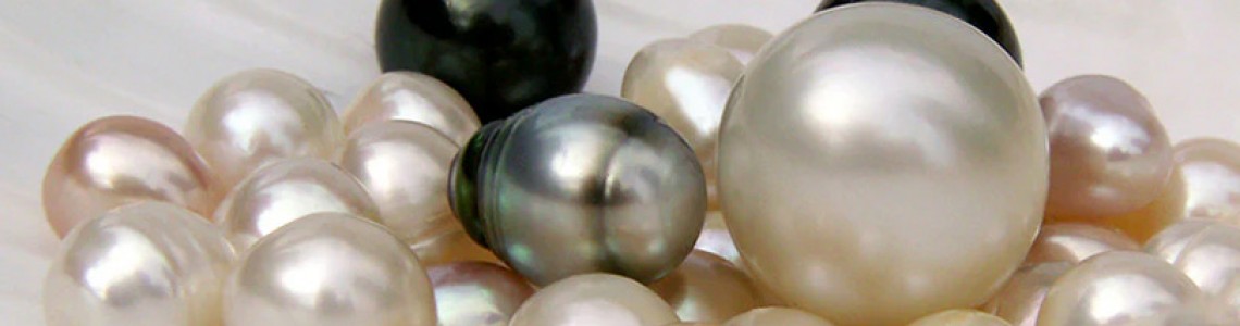 Freshwater Pearls vs Saltwater Pearls: How to Choose Based on Price