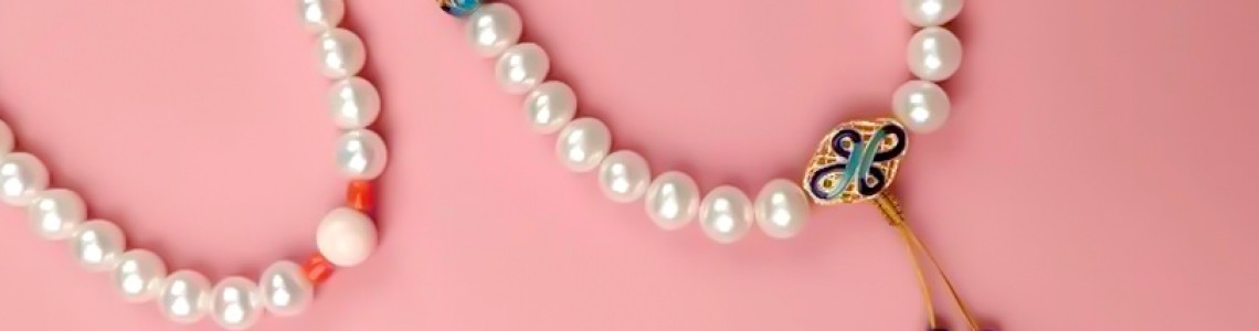 How Long Does Pearl Jewelry Last?