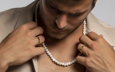 Chokers to Long Strands: Infuse Pearl Necklace into Men's Fashion