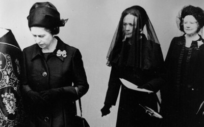 Why does the Royal Family Wear Mourning Jewelry?