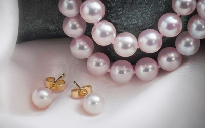 Your Go-To Guide for Pink Pearls and How to Flaunt Them