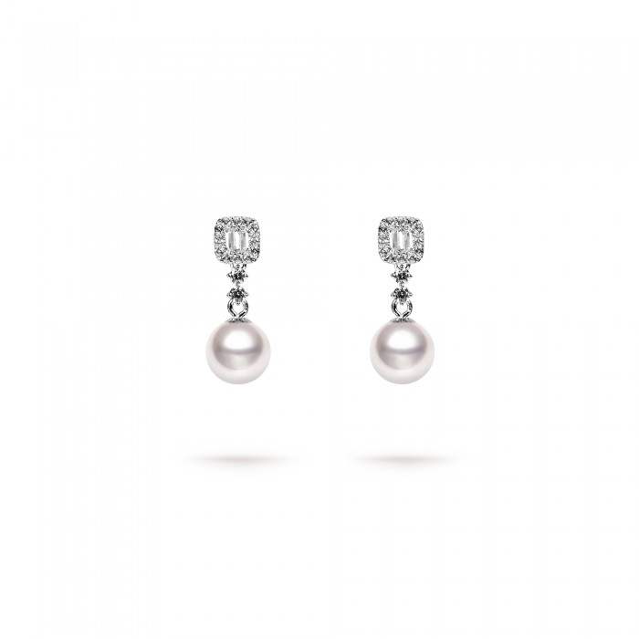 9.0-9.5mm Akoya Pearl Gabriel Earrings in 18K Gold - AAAA Quality