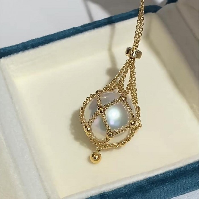 14.0-15.0mm Freshwater Pearl Lavalier Circle Pendant - Yellow Gold