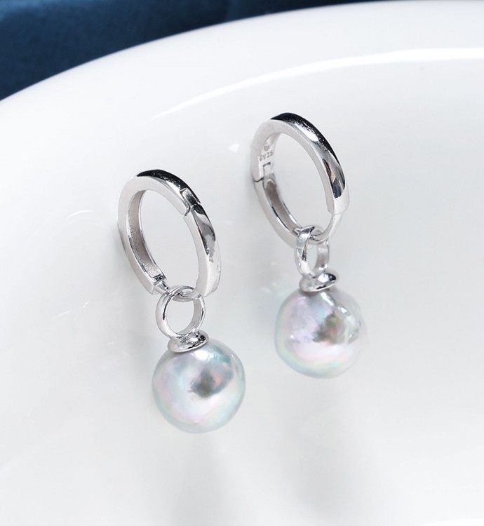 9.0-10.0mm Seawater Baroque Pearl Earrings