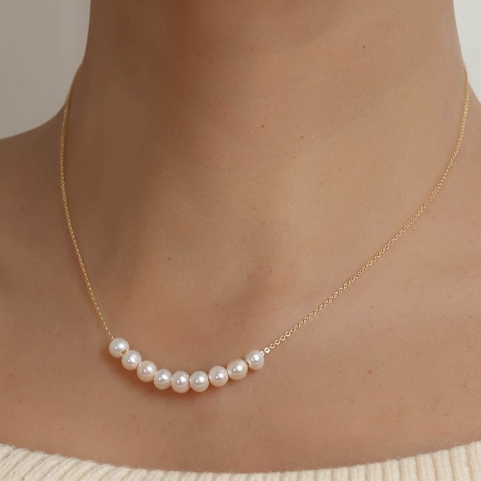 White Freshwater Pearl and Gold Statement Choker