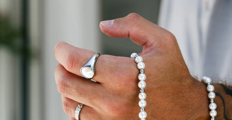 which finger to wear pearl ring for male