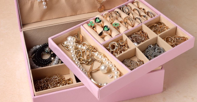 how to store pearls