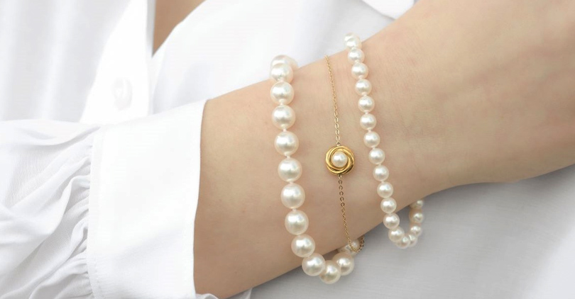 pearl bracelets